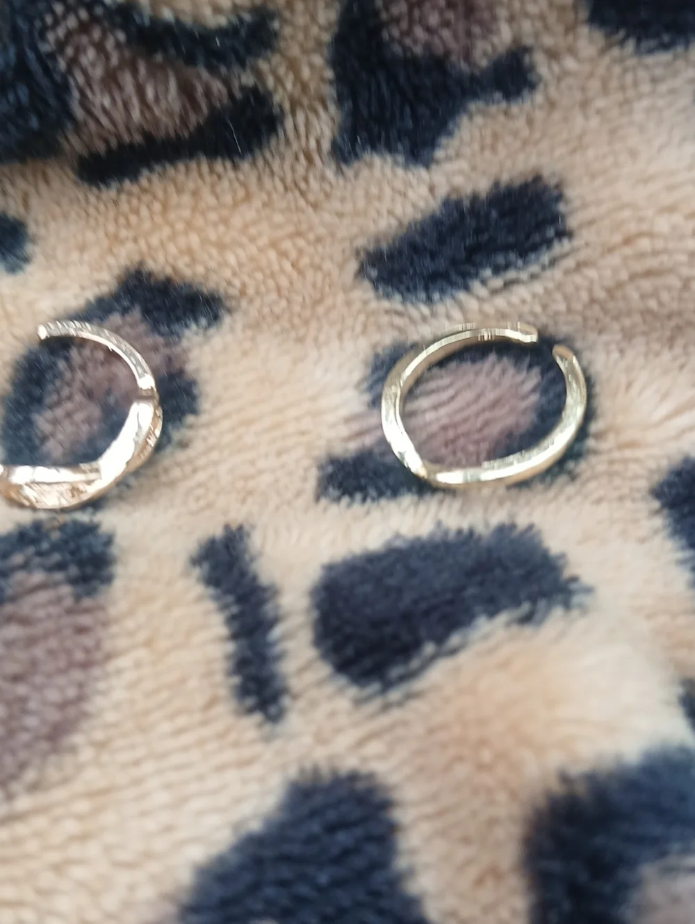 Gold Toe Toe Rings